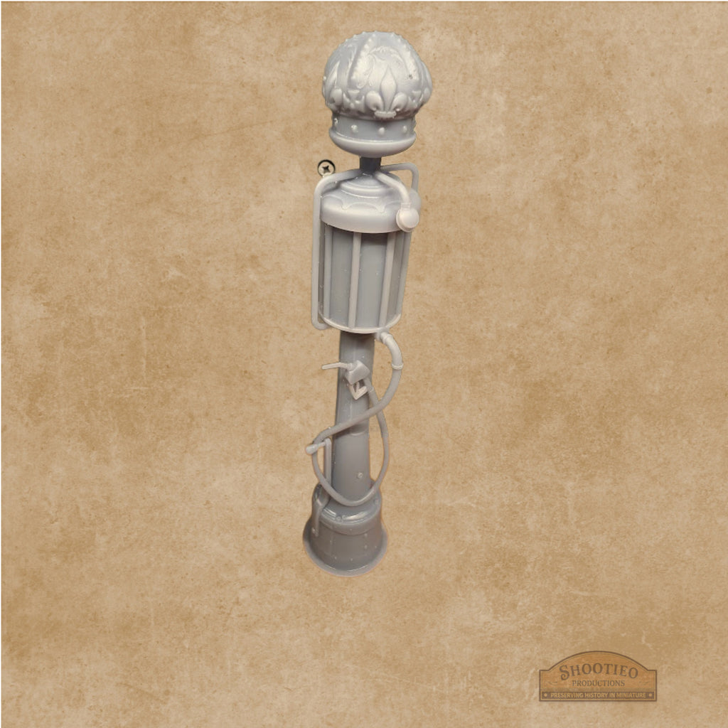Standard Oil "Mae West" Visible Gas Pump (Crown Globe)