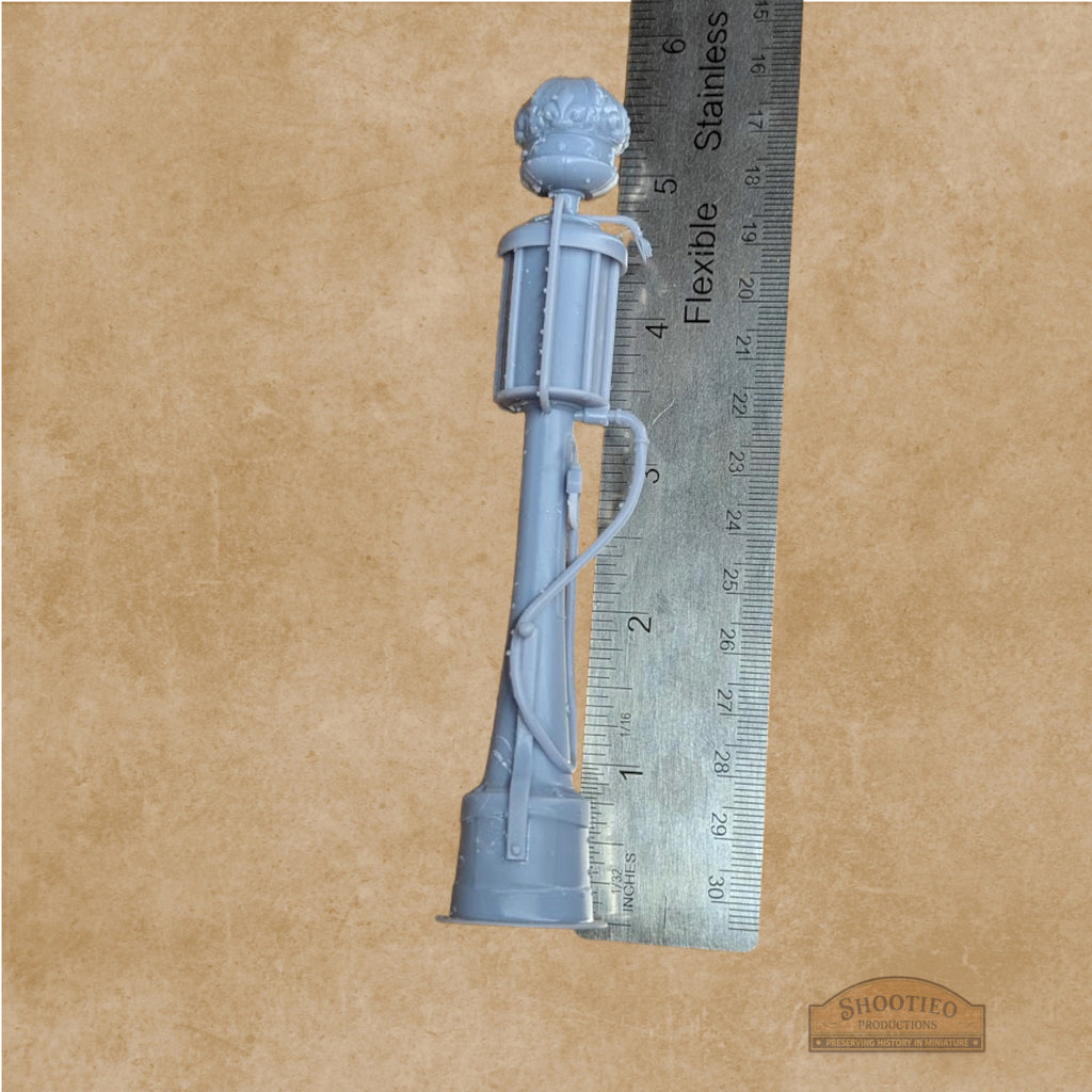 Standard Oil "Mae West" Visible Gas Pump (Crown Globe)