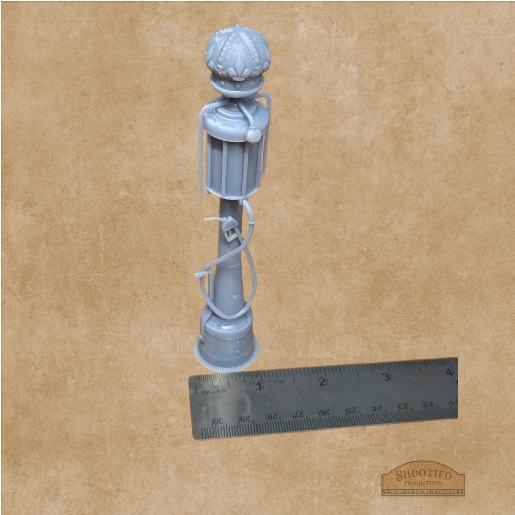 Standard Oil "Mae West" Visible Gas Pump (Crown Globe)